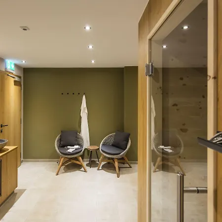 لودج سوبيريور