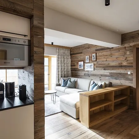 Superior Apartment